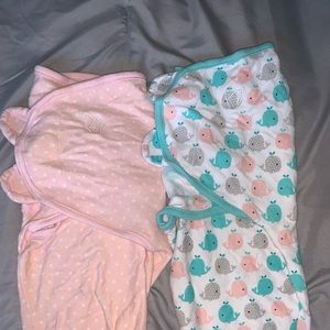 2 Swaddleme swaddles